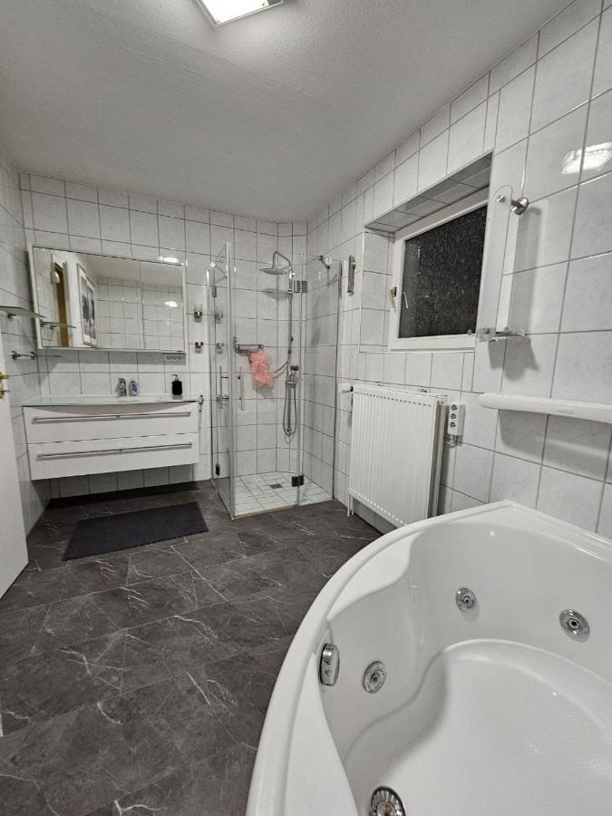 Haus An Der Weser Ferienwohnung Brevorde エクステリア 写真